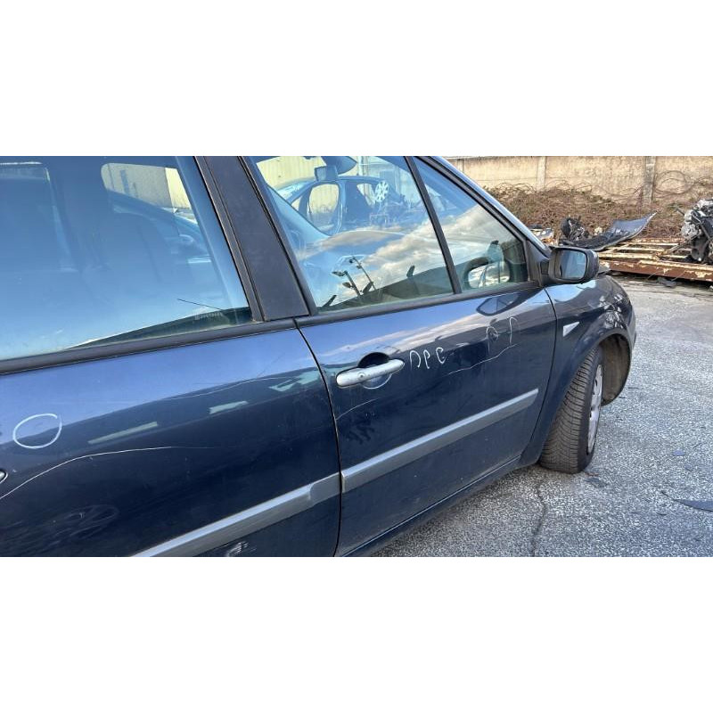 Interrupteur de leve vitre avant droit RENAULT SCENIC 2 Photo n°20