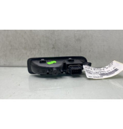 Interrupteur de leve vitre arriere droit RENAULT CLIO 3