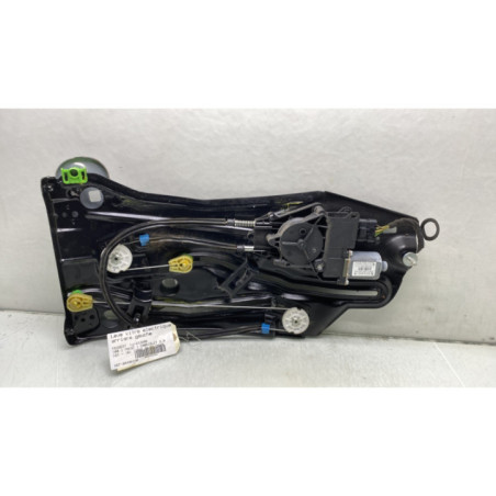 Leve vitre electrique arriere gauche PEUGEOT 308 1 Photo n°1