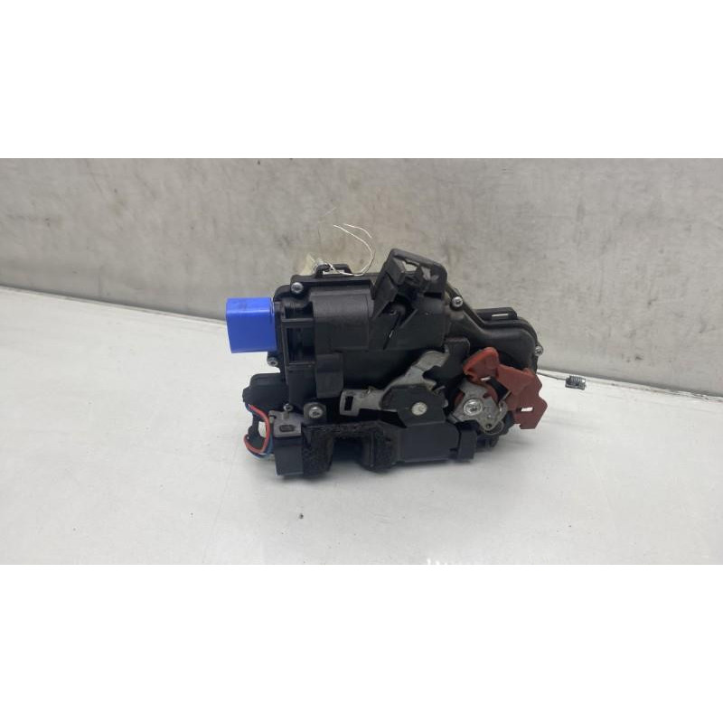 Serrure avant droit SKODA FABIA 2 Photo n°4