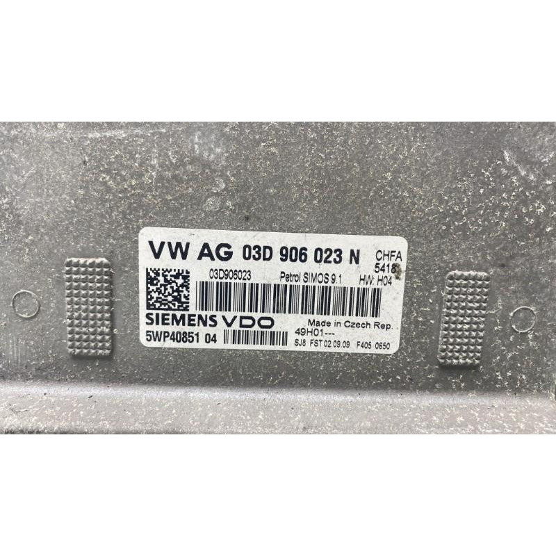 Calculateur moteur SKODA FABIA 2 Photo n°1
