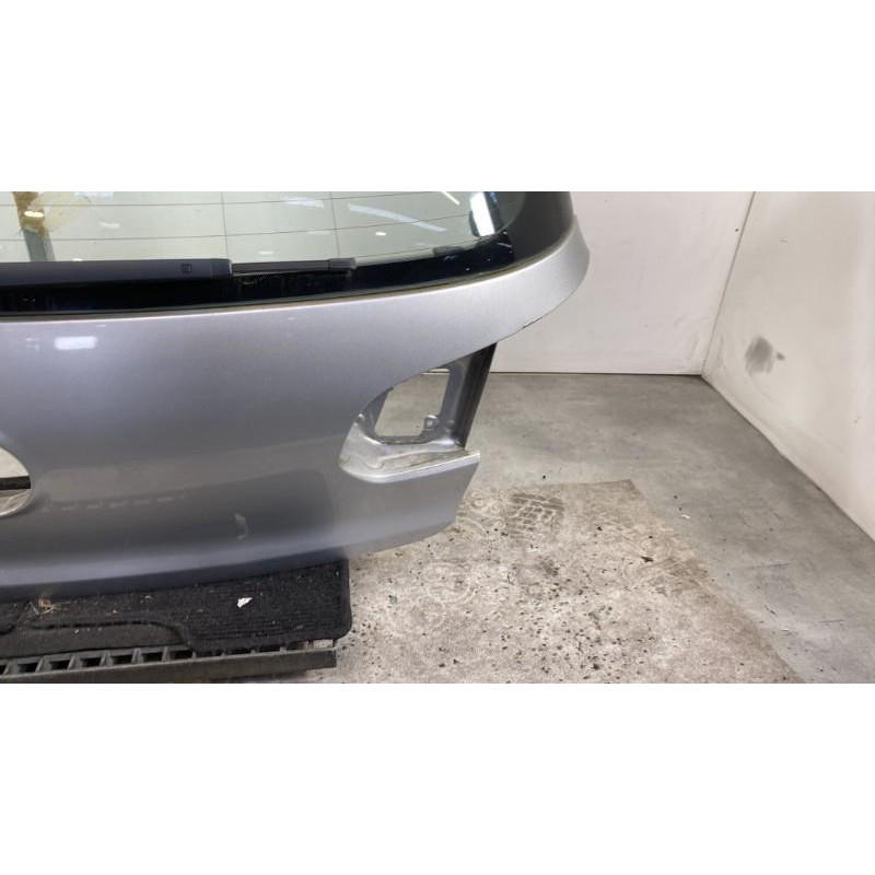 Malle/Hayon arriere VOLKSWAGEN GOLF 6 Photo n°8
