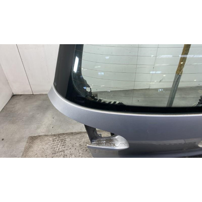 Malle/Hayon arriere VOLKSWAGEN GOLF 6 Photo n°9