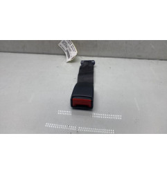 Attache ceinture arriere gauche PEUGEOT 206 Photo n°1