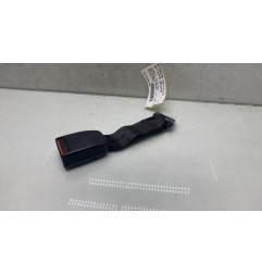 Attache ceinture arriere gauche PEUGEOT 206