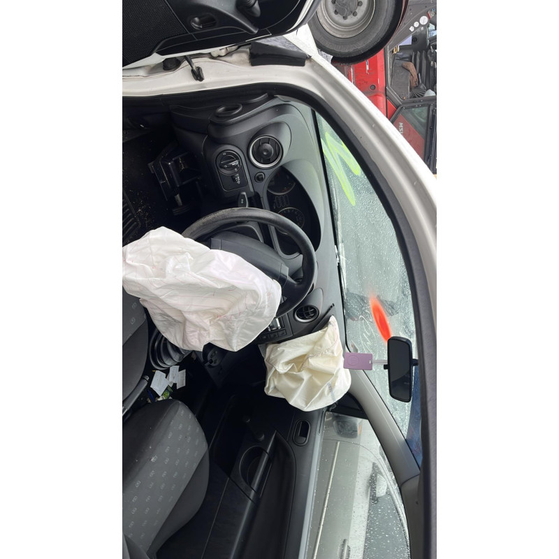 Porte avant gauche FORD FIESTA 5 Photo n°9