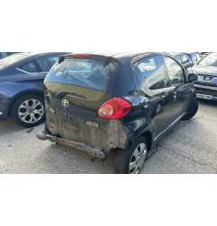 Feu arriere stop central TOYOTA AYGO 1