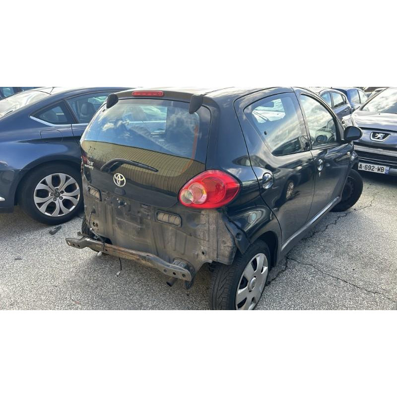 Feu arriere stop central TOYOTA AYGO 1 Photo n°4