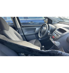 Feu arriere stop central TOYOTA AYGO 1