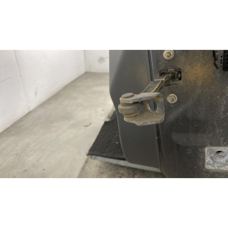 Porte avant gauche OPEL CORSA D Photo n°5