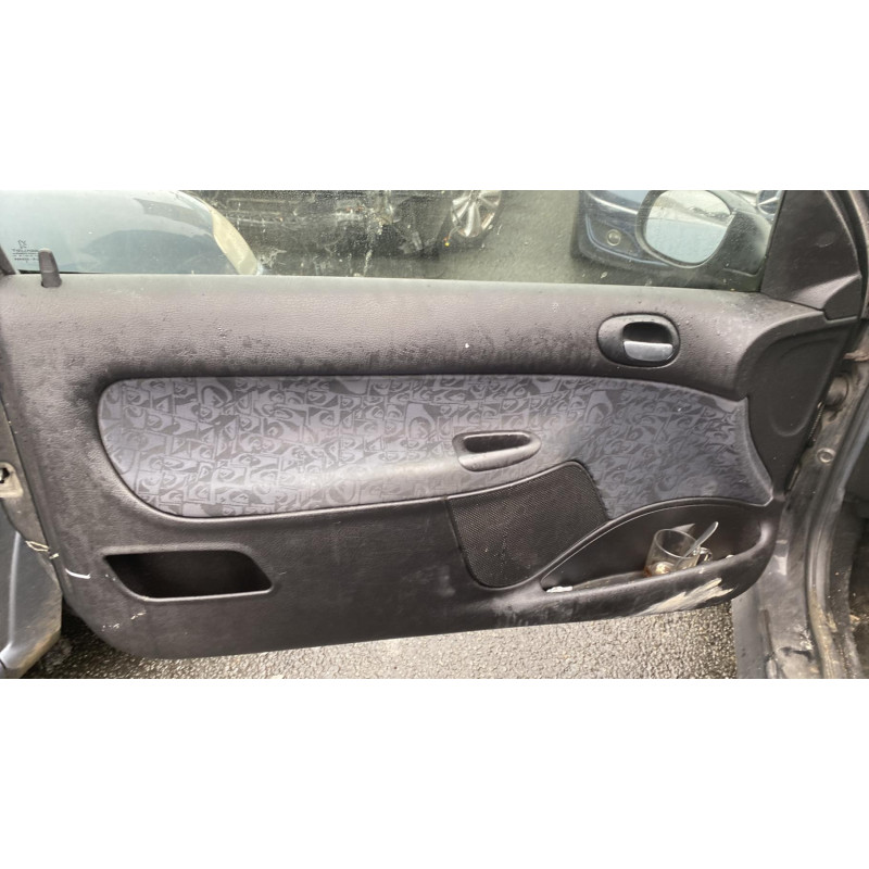 Boite a gants PEUGEOT 206 Photo n°10