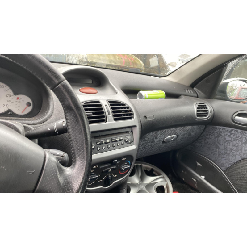 Boite a gants PEUGEOT 206 Photo n°17