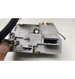 Serrure avant droit PEUGEOT 307