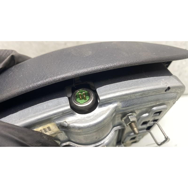 Air bag conducteur RENAULT CLIO 2 Photo n°2