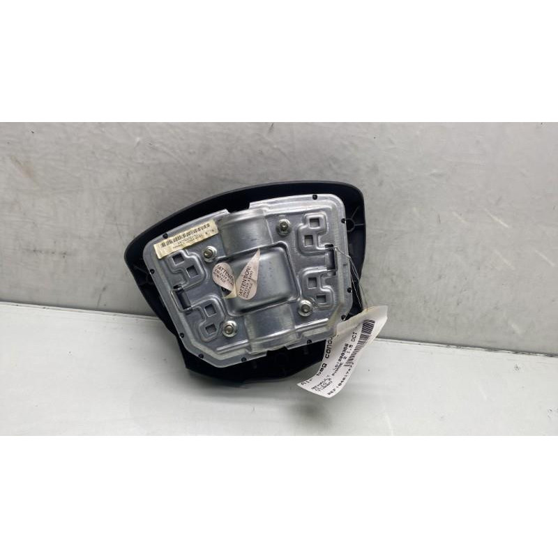 Air bag conducteur RENAULT CLIO 2 Photo n°3