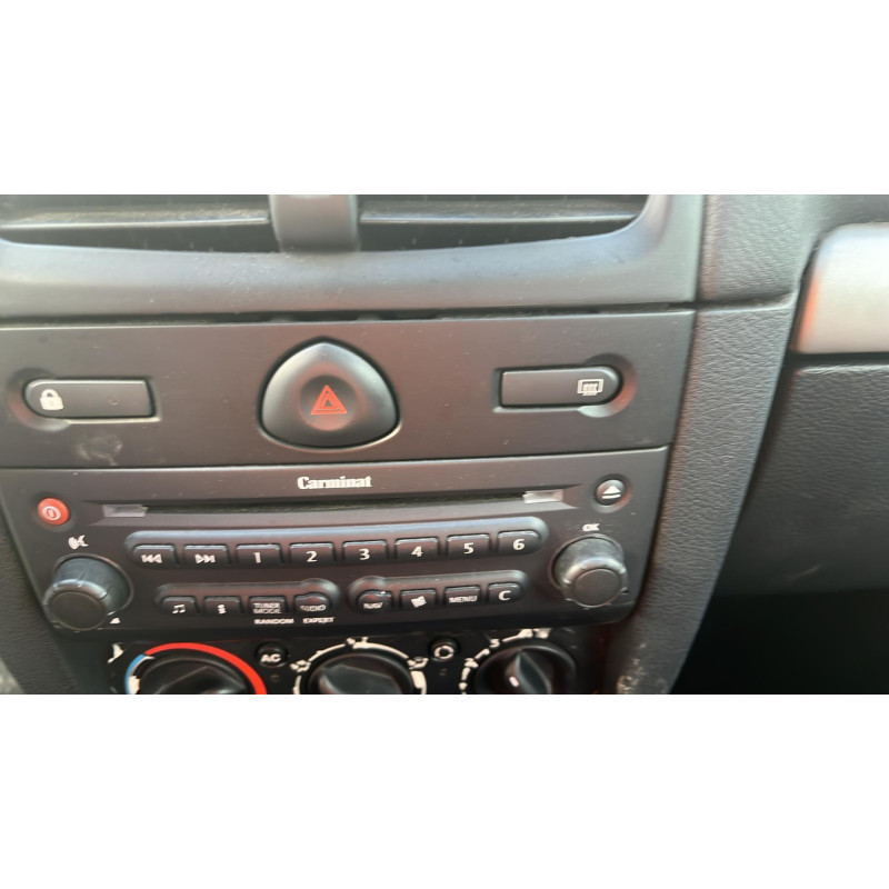 Air bag conducteur RENAULT CLIO 2 Photo n°12