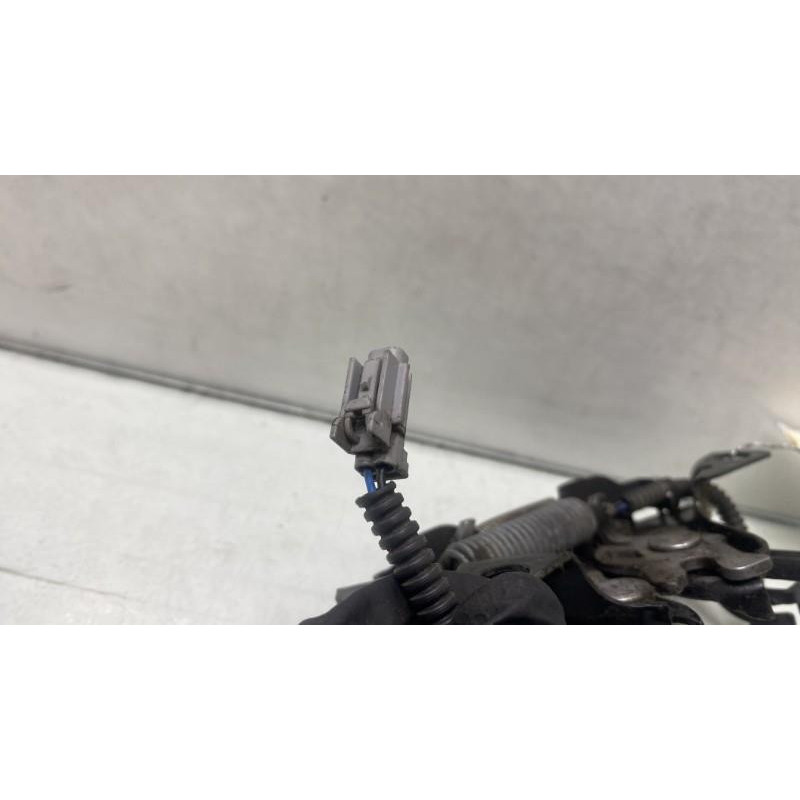 Fermeture de capot NISSAN X-TRAIL 3 Photo n°2
