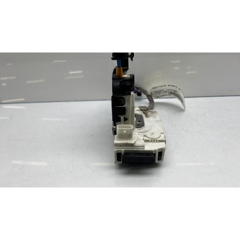 Serrure avant droit MERCEDES CLASSE CLA 117 Photo n°1