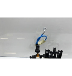 Serrure avant droit MERCEDES CLASSE CLA 117