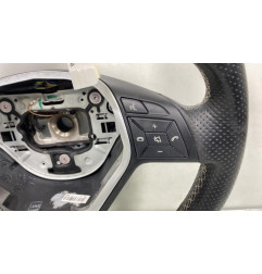 Volant MERCEDES CLASSE CLA 117
