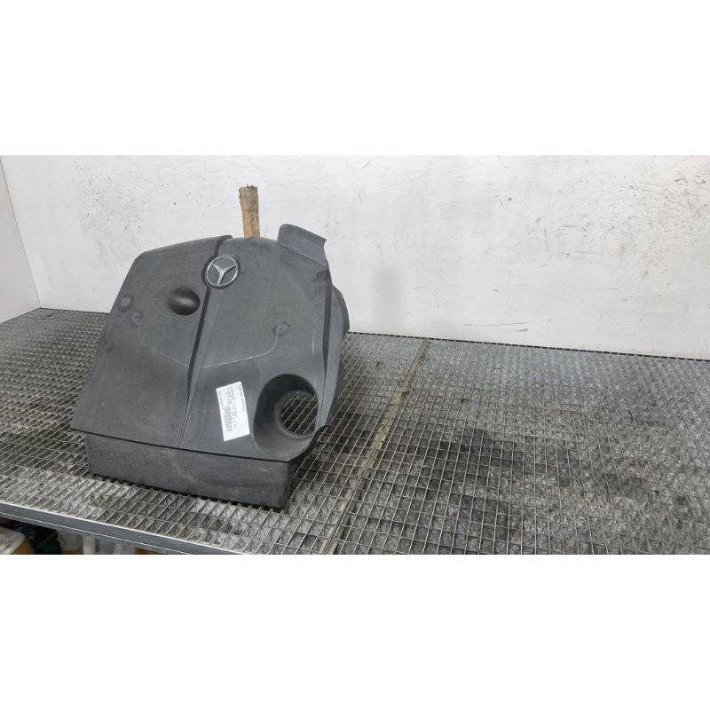 Cache moteur  MERCEDES CLASSE CLA 117 Photo n°2