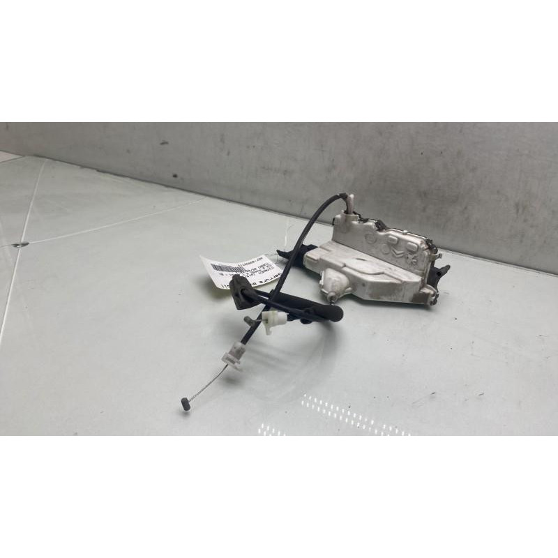 Serrure avant droit CITROEN C3 2 Photo n°1