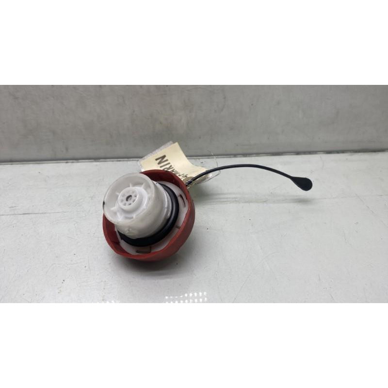 Bouchon de carburant MERCEDES CLASSE M 164 Photo n°3