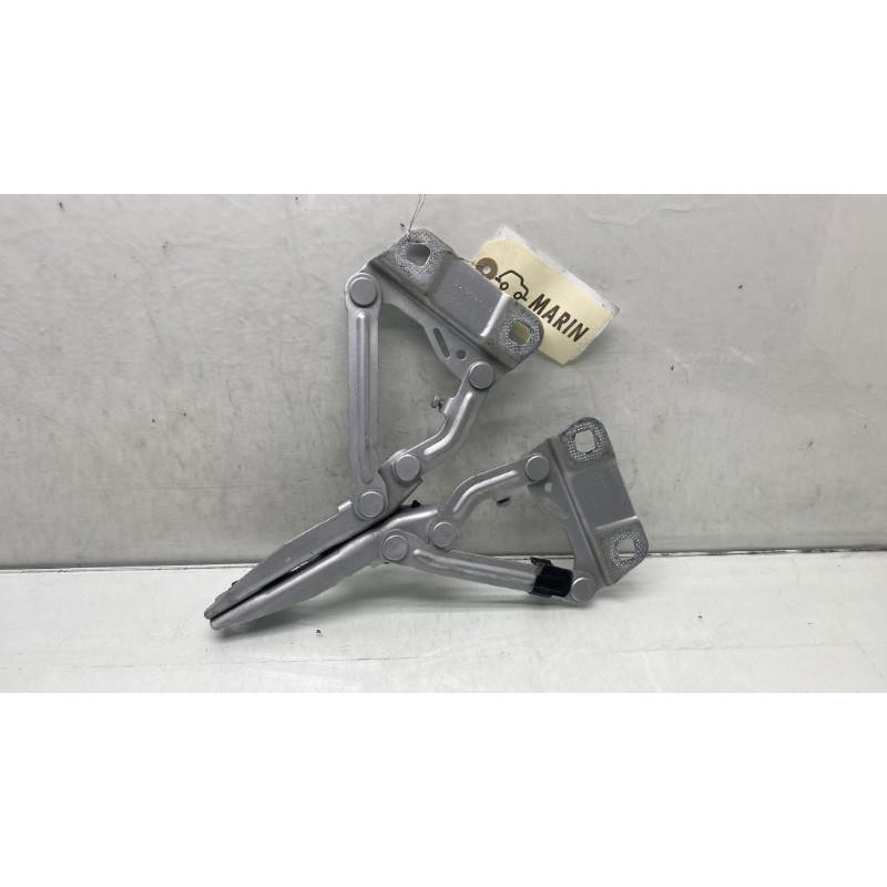 Charniere de capot MERCEDES CLASSE M 164 Photo n°2