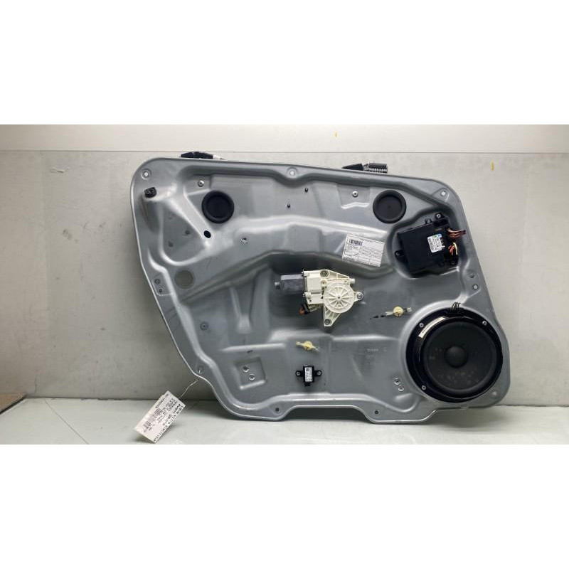 Leve vitre electrique avant gauche MERCEDES CLASSE M 164 Photo n°8