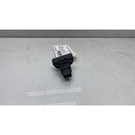 Bouton de warning NISSAN MICRA 4 Photo n°1
