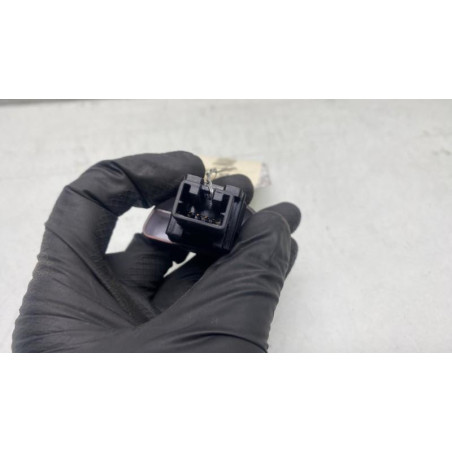 Bouton de warning NISSAN MICRA 4