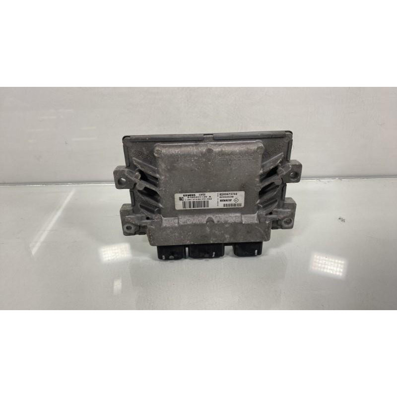 Calculateur moteur RENAULT CLIO 2 CAMPUS Photo n°1