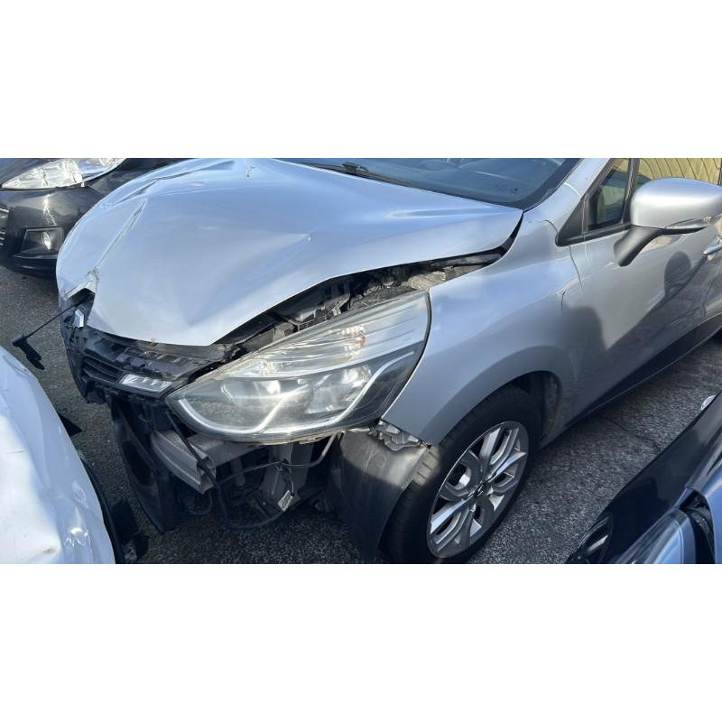 Feu arriere secondaire droit (feux) RENAULT CLIO 4 Photo n°10