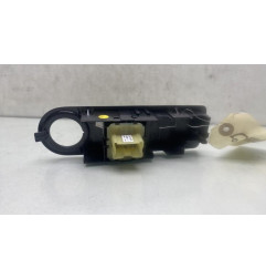 Interrupteur de leve vitre avant gauche RENAULT CLIO 4