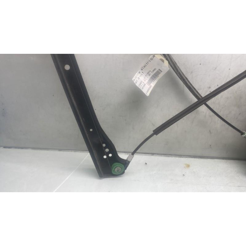 Leve vitre electrique avant droit VOLKSWAGEN GOLF 5 Photo n°4