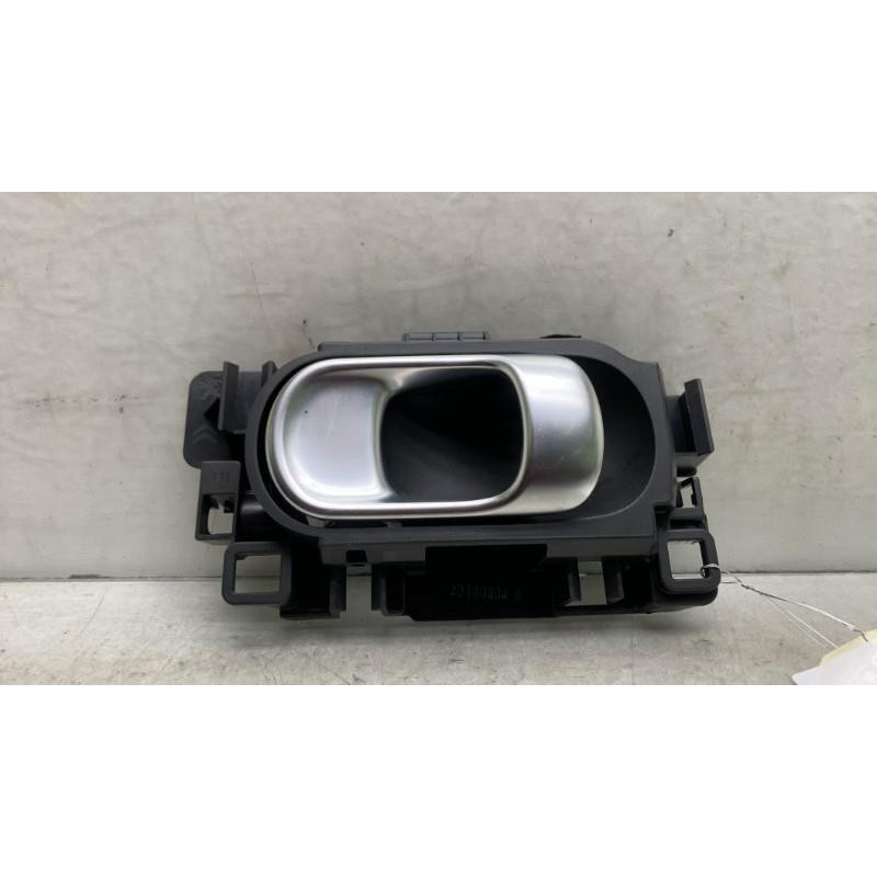 Poignee interieur arriere gauche CITROEN C5 AIRCROSS Photo n°4