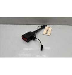 Attache ceinture avant droit SKODA SUPERB 2