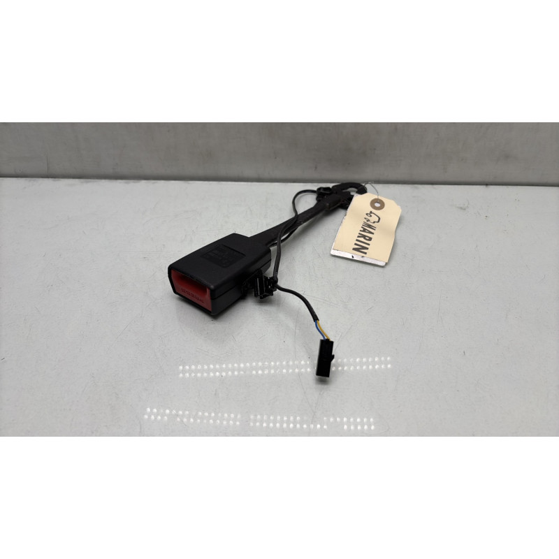 Attache ceinture avant droit SKODA SUPERB 2 Photo n°3