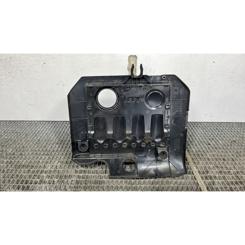 Cache moteur  SKODA SUPERB 2 Photo n°4