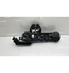 Poignee porte arriere droit MERCEDES CLASSE CLA 117