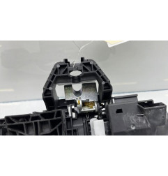Poignee porte avant gauche MERCEDES CLASSE CLA 117