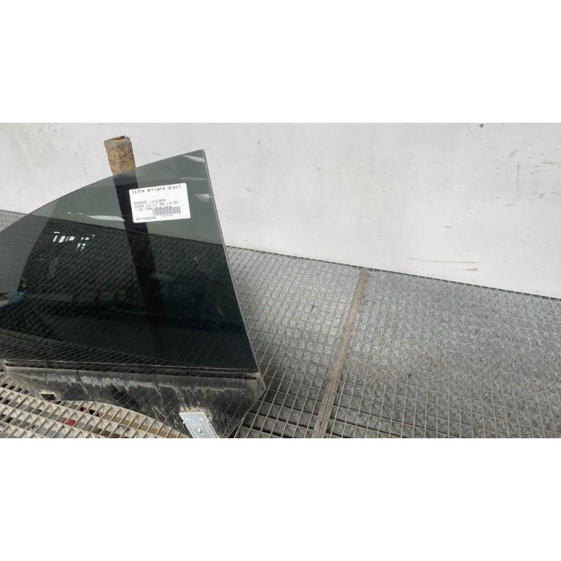 Vitre arriere droit MERCEDES CLASSE CLA 117 Photo n°4