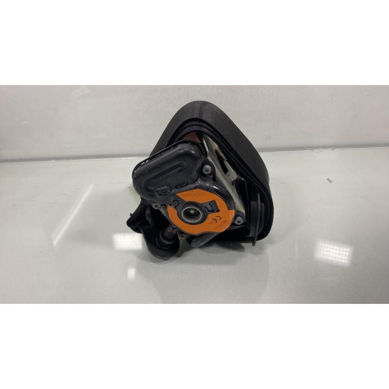 Pretensionneur de ceinture avant droit MERCEDES CLASSE CLA 117 Photo n°3