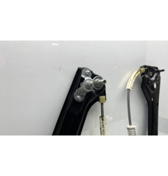 Leve vitre electrique avant droit MERCEDES CLASSE CLA 117