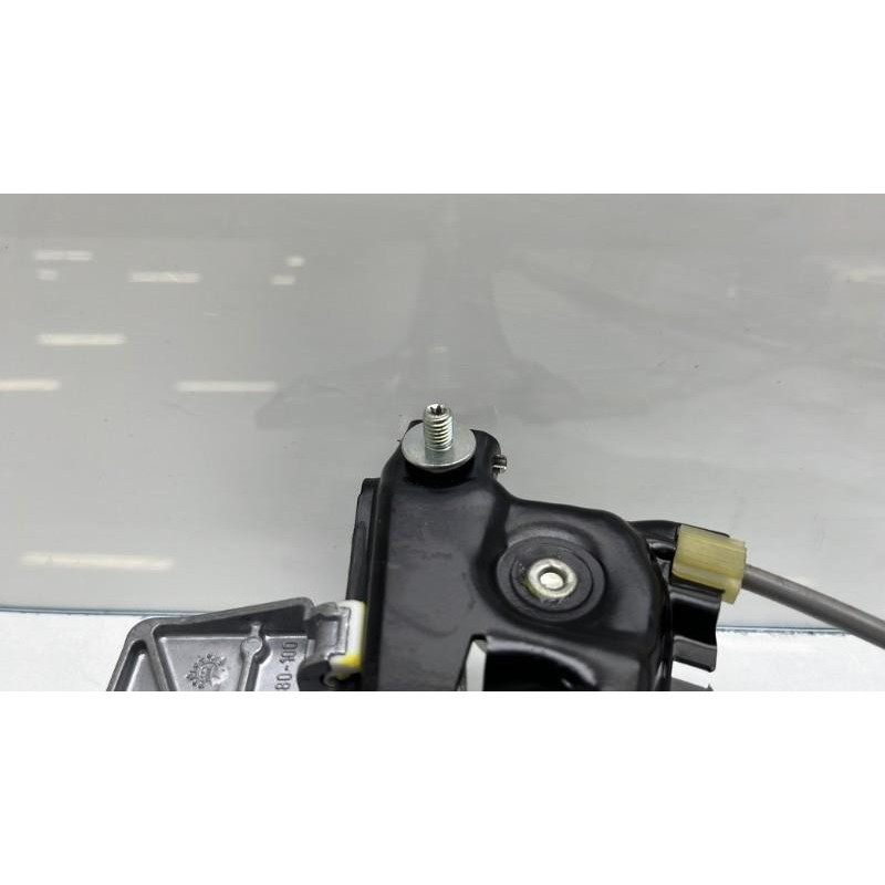 Leve vitre electrique avant gauche MERCEDES CLASSE CLA 117 Photo n°10