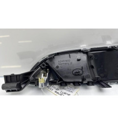 Poignee interieur avant droit MERCEDES CLASSE CLA 117 Photo n°1