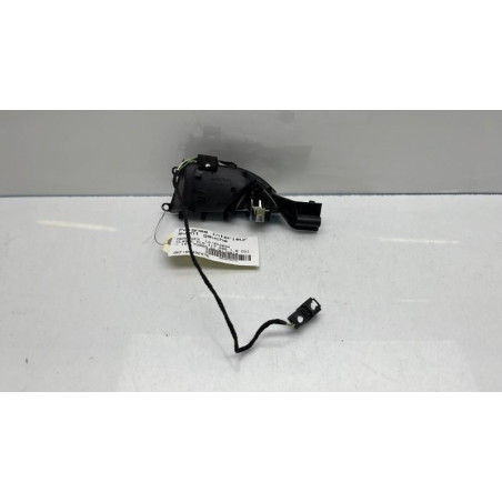 Poignee interieur avant gauche MERCEDES CLASSE CLA 117