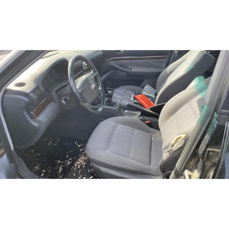 Feu arriere principal droit (feux) AUDI A4 1 Photo n°6