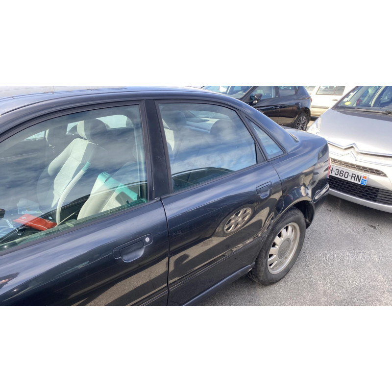 Feu arriere principal droit (feux) AUDI A4 1 Photo n°14