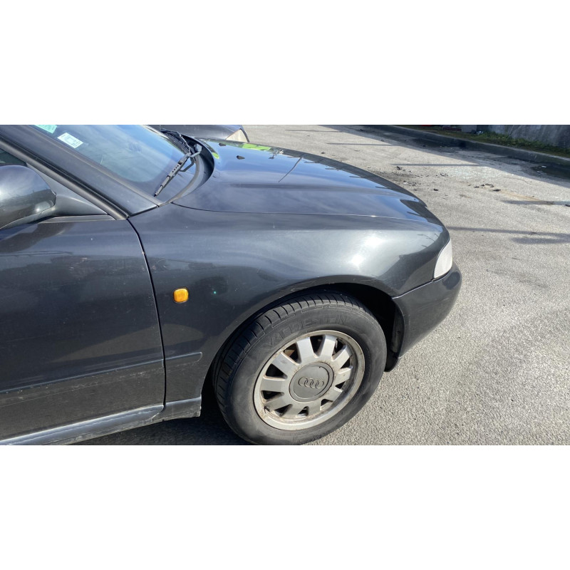 Feu arriere principal droit (feux) AUDI A4 1 Photo n°18